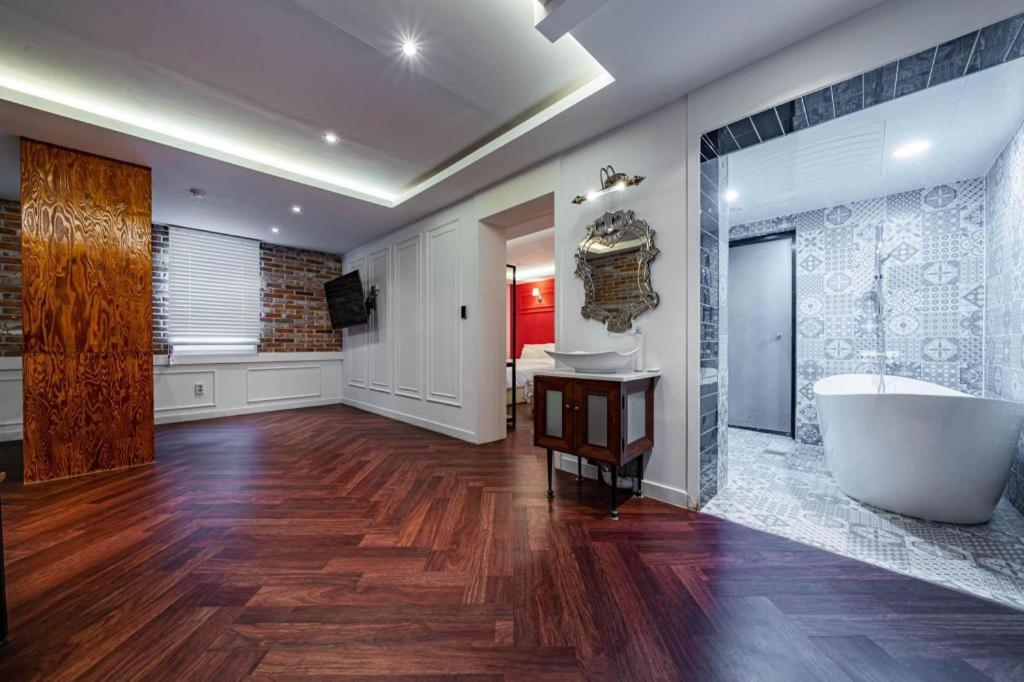 Gray Hotel Пусан Екстер'єр фото
